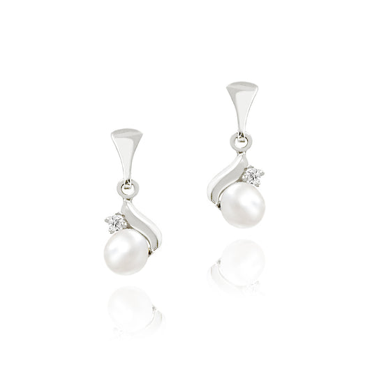 DIAMOND EARRINGS WITH PEARLS