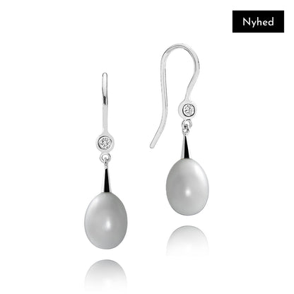 NOVA DIAMOND EARRINGS WITH GREY PEARLS