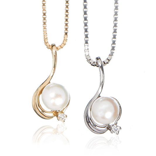 DIAMOND PEARL PENDANT