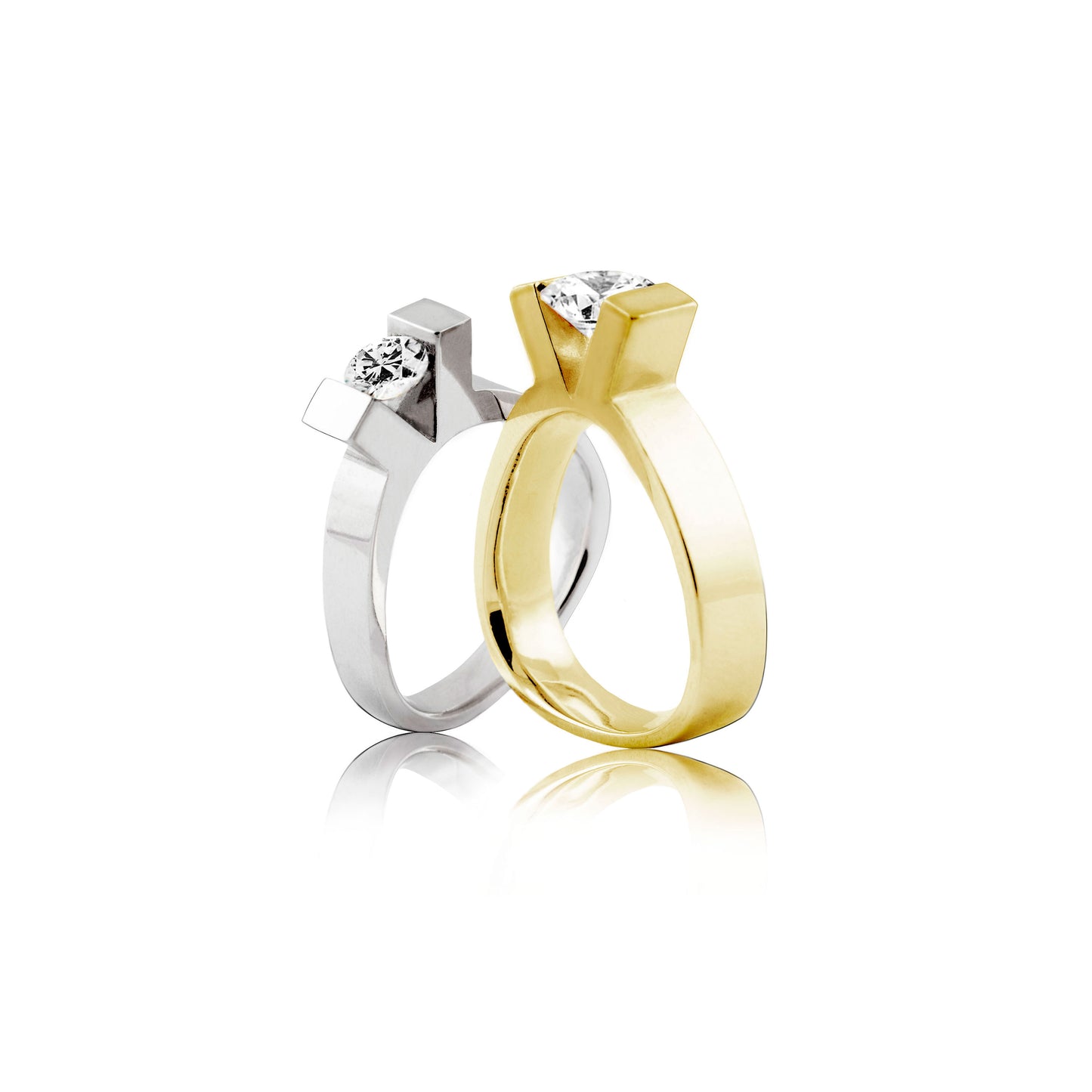 AVANTI SOLITAIRE RING WITH DIAMOND 0.45 CARAT