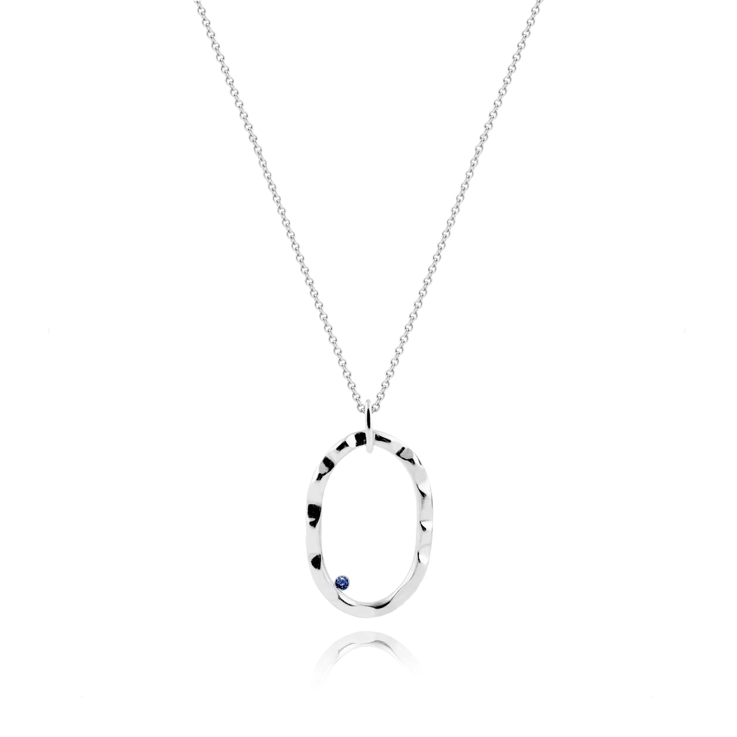 WAVY OVAL PENDANT WITH BLUE SAPPHIRE