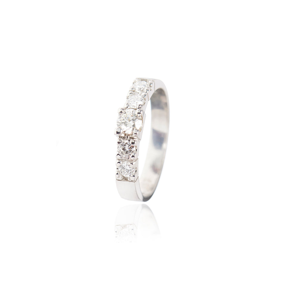 MENUET AMERIQUE ETERNITY RING 0.05 CT.