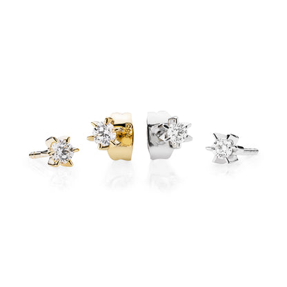 SISTINE SOLITAIRE ØRESTIKKER IALT 0.40 CARAT